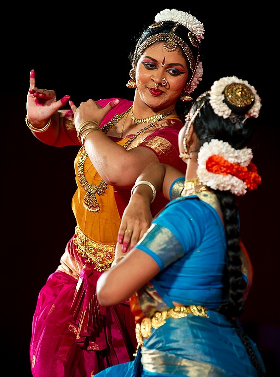 Tamil Nadu Cultural Heritage (Mamallapuram Dance Festival 2012 - Bharatanatyam)